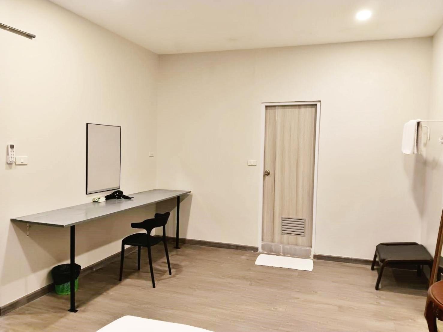 Hidden Dragon X Yaowarat Road Apartment Bangkok Exterior photo