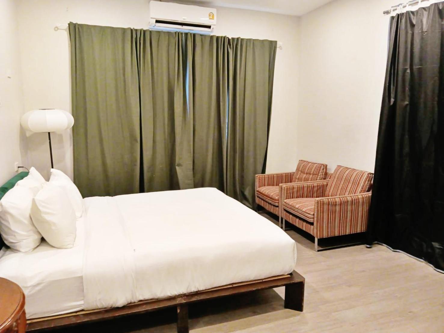 Hidden Dragon X Yaowarat Road Apartment Bangkok Exterior photo