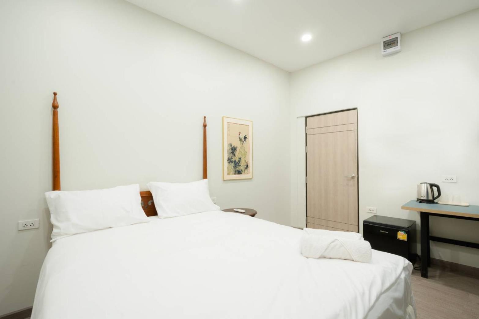 Hidden Dragon X Yaowarat Road Apartment Bangkok Exterior photo