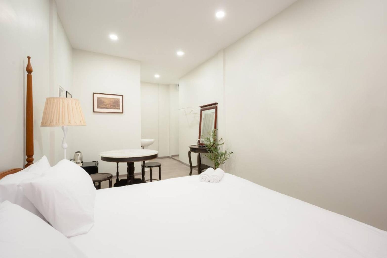 Hidden Dragon X Yaowarat Road Apartment Bangkok Exterior photo